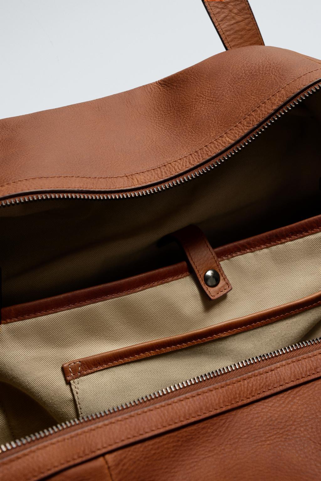 Extra-large leather handbag